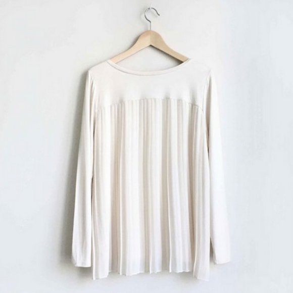 Club Monaco Kassandra Accordion Blouse - Picture 3 of 6